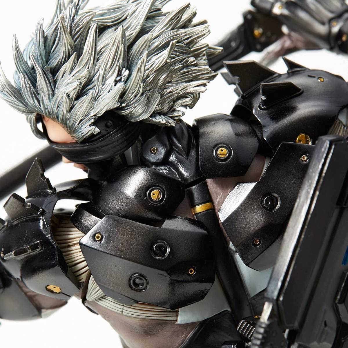 Amazon.co.jp: mensHdge technical statue No.33 METAL GEAR RISING